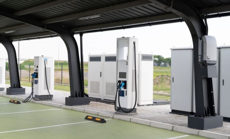 Inovações no Carregamento de Veículos Elétricos por Telles Martins